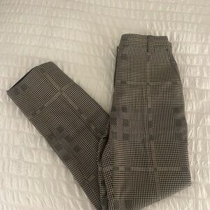 Burberry Women’s Trouser - US SIZE 6